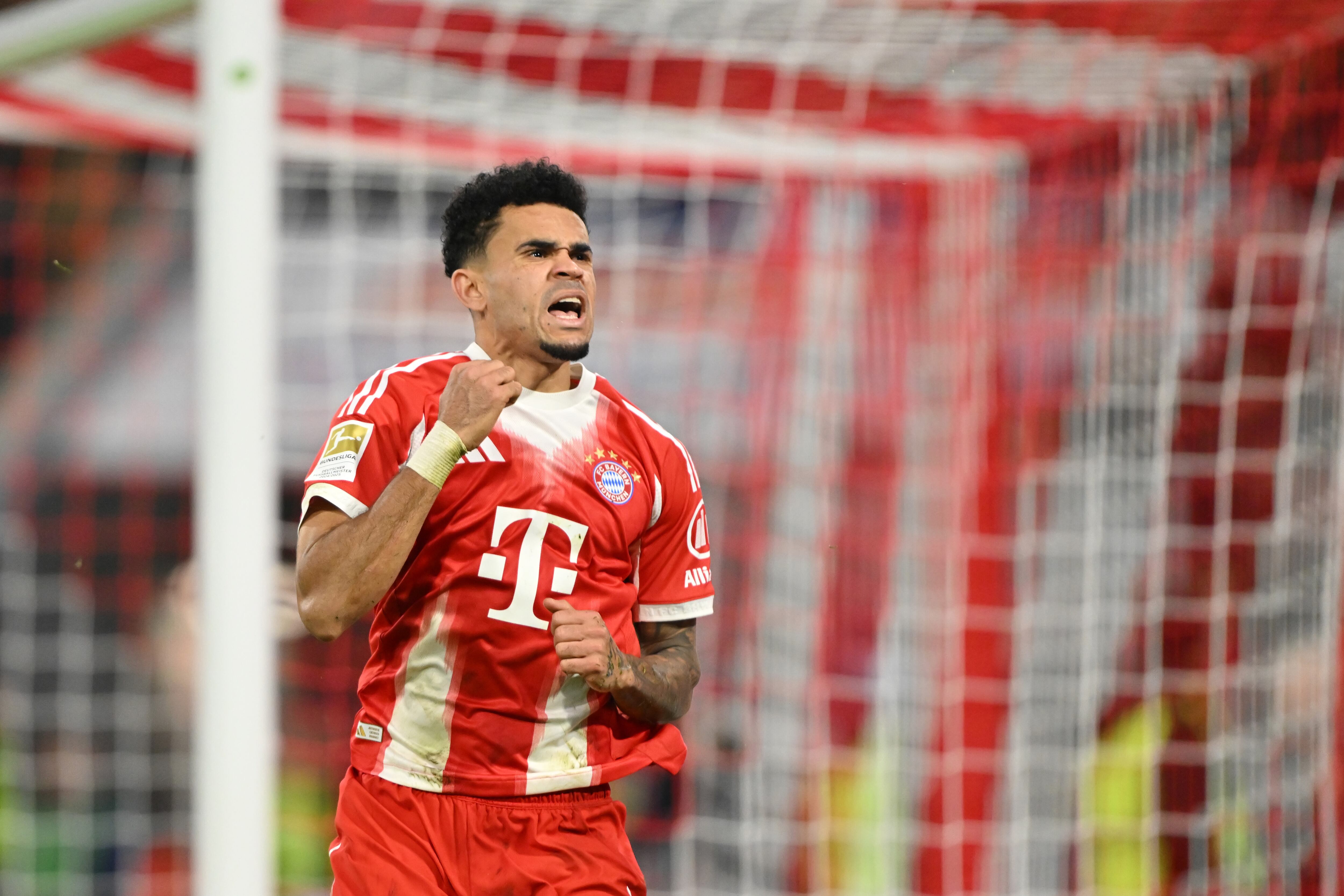 Luis Díaz celebra el gol ante el St. Pauli.