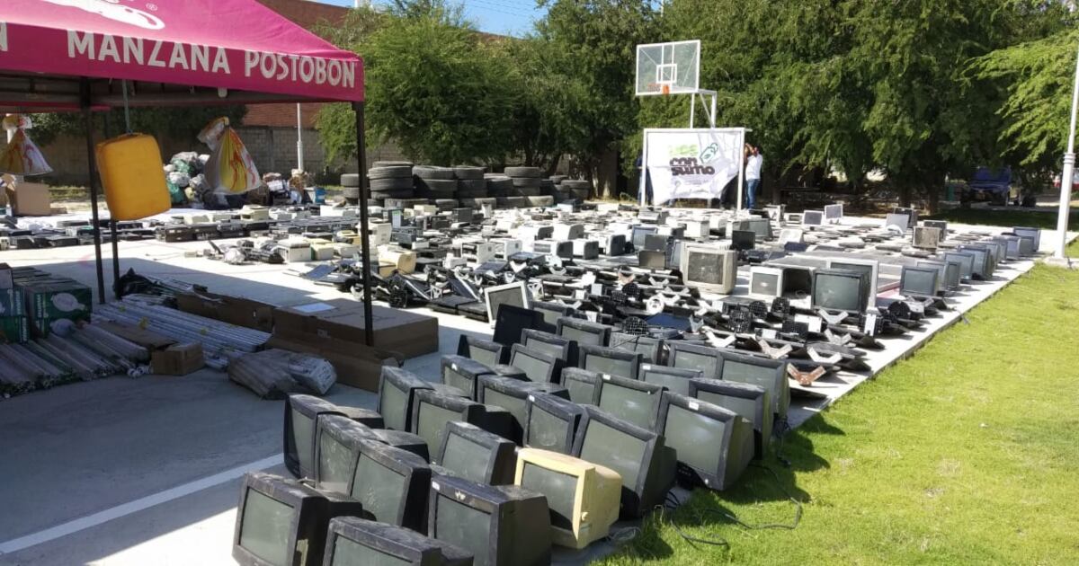 Fueron tres días en los cuales recolectaron pilas, baterías de carros, computadores, televisores, llantas y celulares dañados o en desuso en el perímetro urbano de Santa Marta. Foto: Dadsa