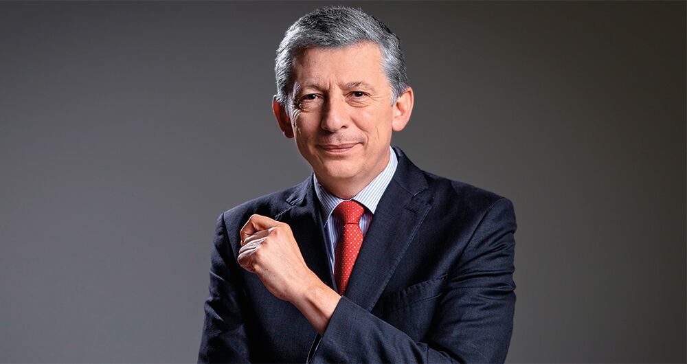  Alejandro Cheyne salió de la rectoría el jueves pasado. 