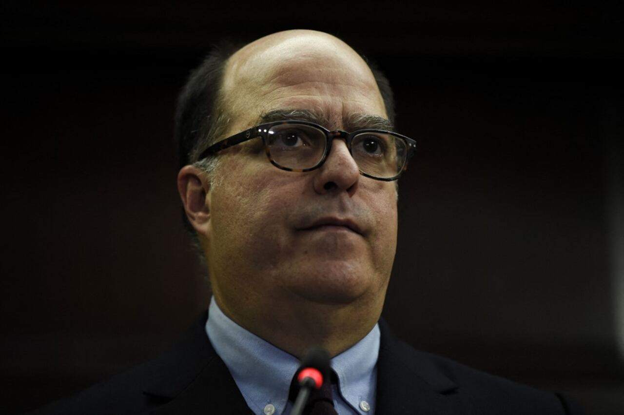 Julio Borges, opositor venezolano (Photo by Juan BARRETO / AFP)