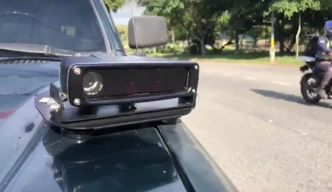 Esta cámara detectará información de los vehículos.