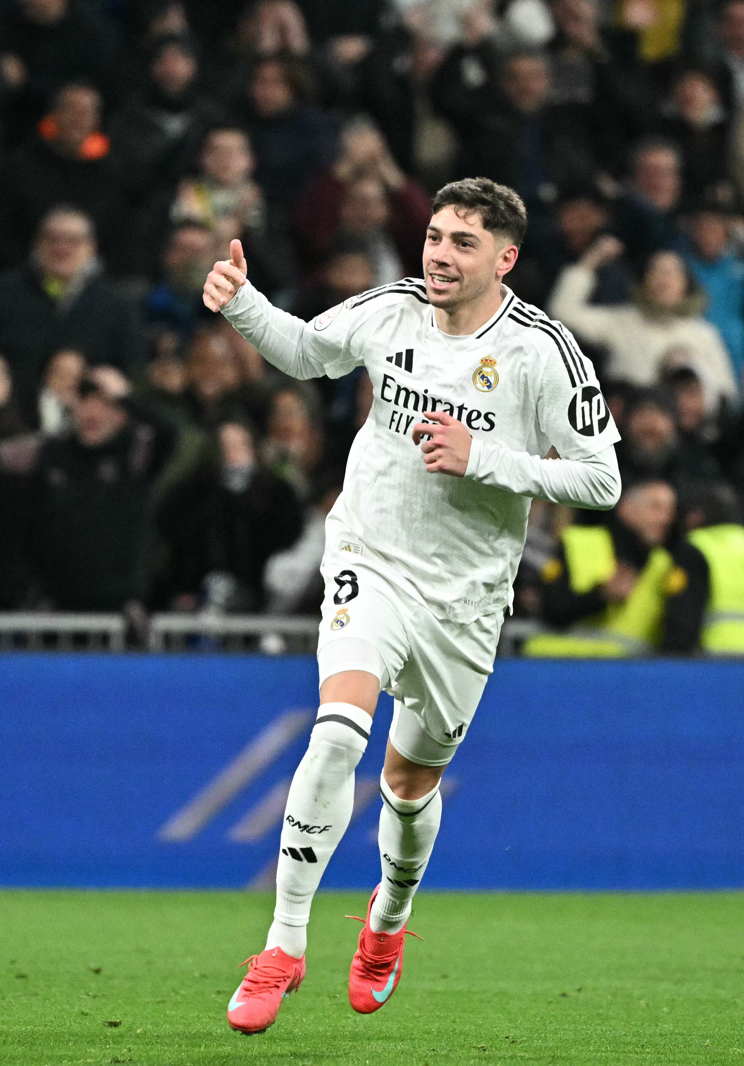 Real Madrid avanzó a los cuartos de final de la Copa del Rey.