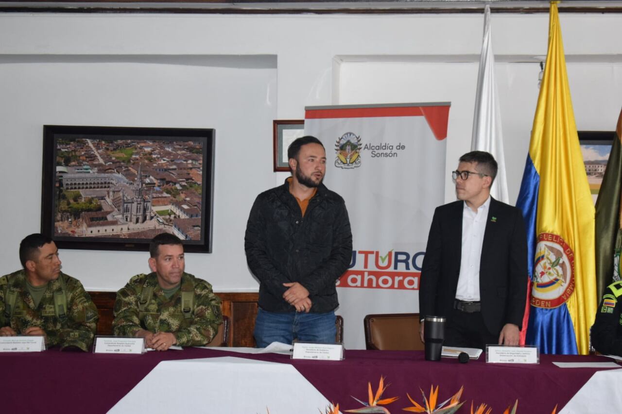 Anuncian mayor control vial y campañas antiextorsión