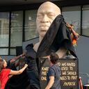 La estatua de George Floyd en Brooklyn.