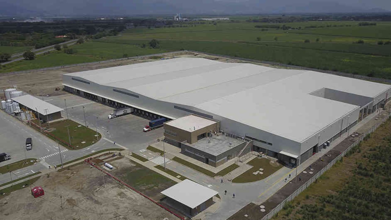 En Palmira se construyó un nuevo centro de distribución que tuvo un costo aproximado de 98.000 millones de pesos.