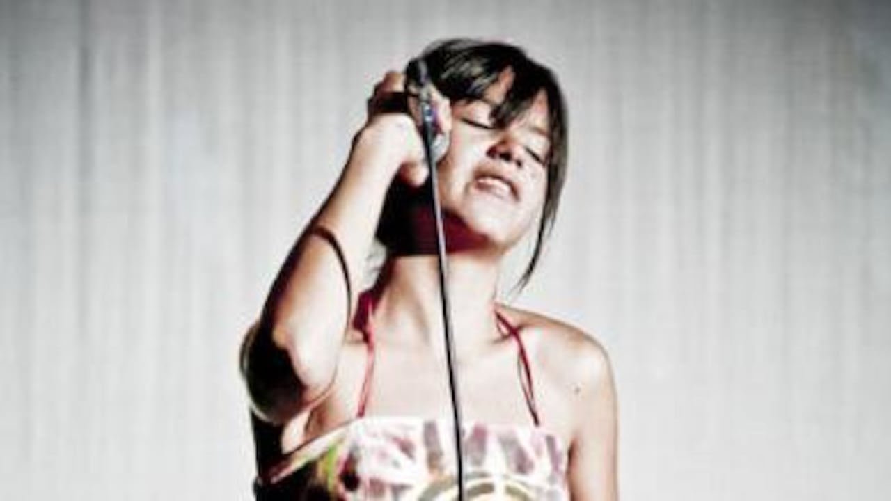 Li Saumet, vocalista de la agrupación Bomba Estéreo