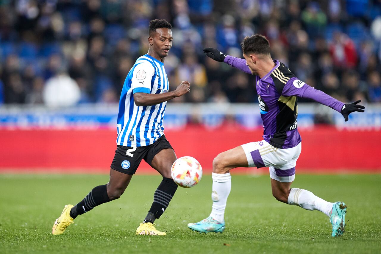 Anderson Arroyo con el Deportivo Alavés.