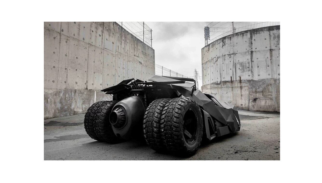 Batimóvil eléctrico y funcional. Foto: Van Daryl