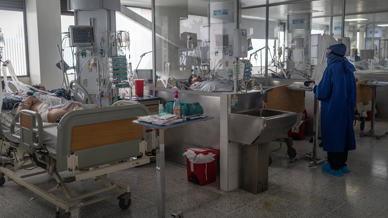 UCI HOSPITAL DEL TUNAL
FOTO: ESTEBAN VEGA LA-ROTTA
REVISTA SEMANA