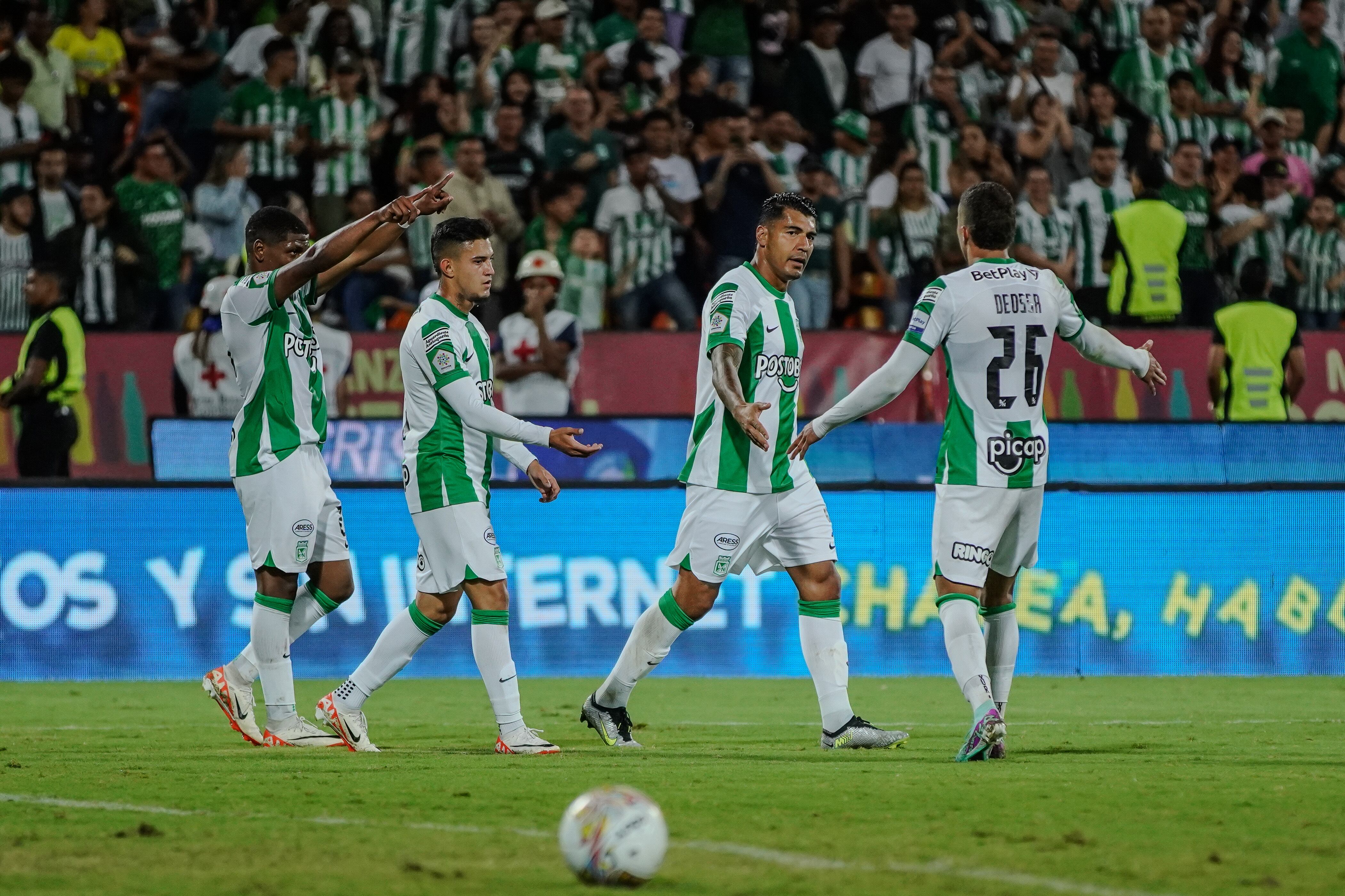 Nelson Deossa y Jader hacen parte de la lista de salidas.