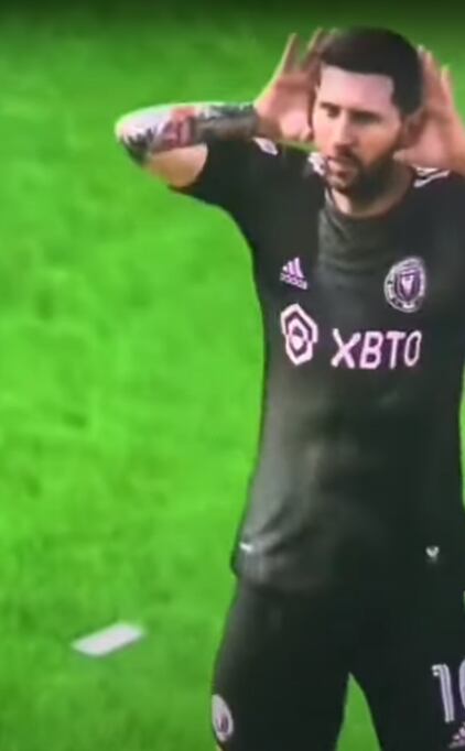 Celebración de Lionel Messi en FC 24.
