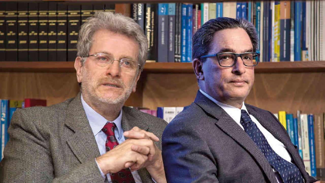 Santiago Montenegro, presidente de Asofondos, y Alberto Carrasquilla, ministro de Hacienda.
