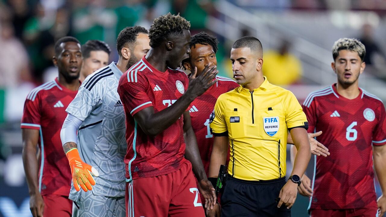 Selección Colombia en duelo contra México