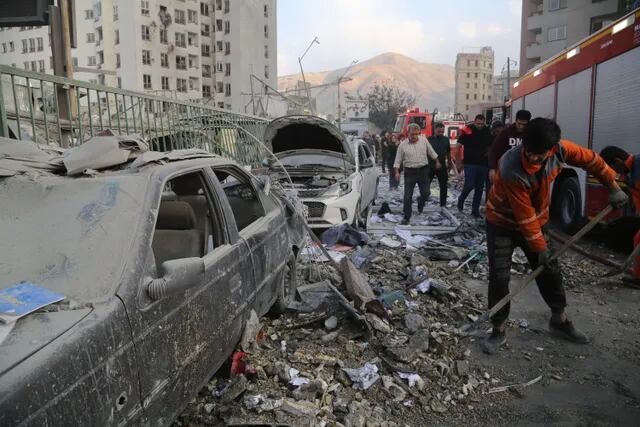 Hasta el día de hoy, las reservas iraníes de uranio enriquecido al 60% superaban los 400 kilogramos, volumen suficiente para construir hasta diez bombas nucleares.