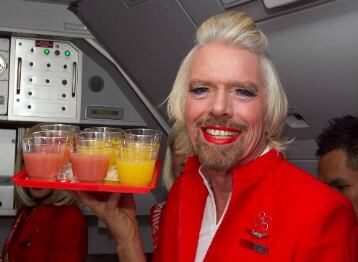 Heredero de las protestas de los años 60, aún combate las convenciones de género y toda suerte de estereotipos que estigmatizan a la comunidad LGBT. 