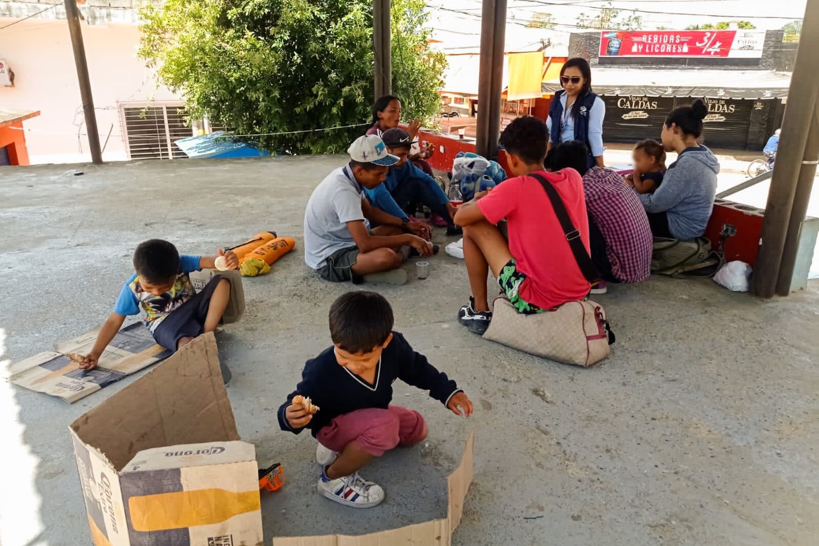 La Defensoría del Pueblo señaló que en mayo por Necoclí hacia el tapón del Darién de 169 niños y niñas, de 0 a 12 años, y de 41 adolescentes entre los 13 y 17 años.