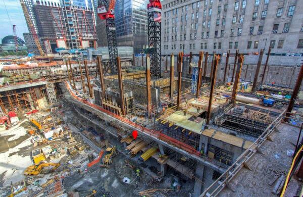 10 de agosto de 2011. Estas son las bases de la Torre Dos del WTC.