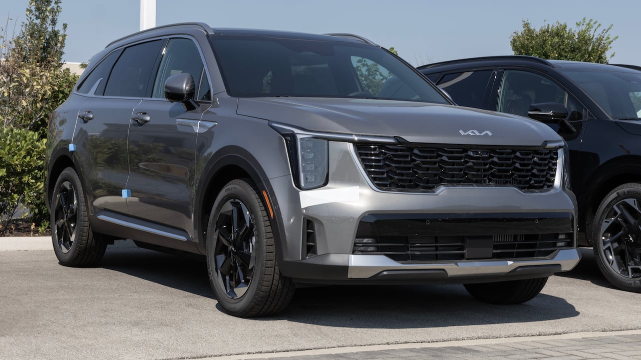Así es el nuevo modelo híbrido que lanzará Kia en 2025