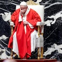 El Papa Francisco celebra la misa del Domingo de Ramos en la Basílica de San Pedro en el Vaticano, el domingo 28 de marzo de 2021 Foto: Giuseppe Lami / Foto de Pool vía AP.