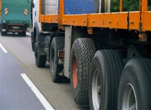 Sin duda los camiones son el principal medio para mover carga en Colombia. 