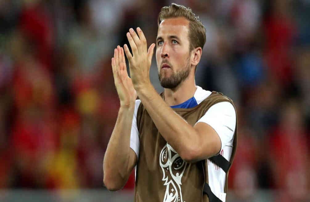El delantero del Tottenham Harry Kane, con 26 años, cierra el ranking de los diez jugadores más costosos a nivel mundial. Su precio; 118,7 millones de euros. 