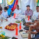 Alias HH comandante de los Comuneros del Sur, Otty Patiño, comisionado de Paz, y el gobernador de Nariño, Luis Alfonso Escobar.