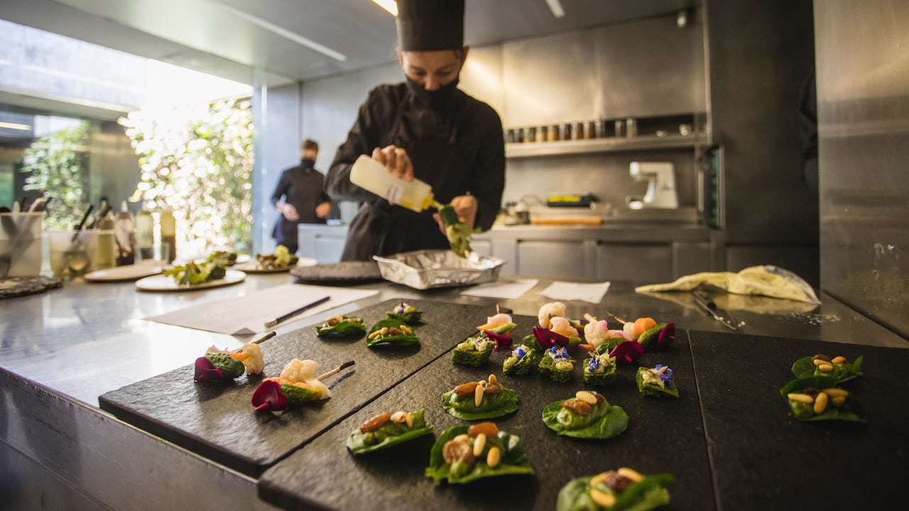 Martina Puigvert, jefe de cocina de Les Cols. Foto de Xavi Torrent/Getty Images
