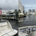 Más de 480 kilómetros de canales atraviesan Fort Lauderdale y permiten recorrer la ciudad desde el agua.