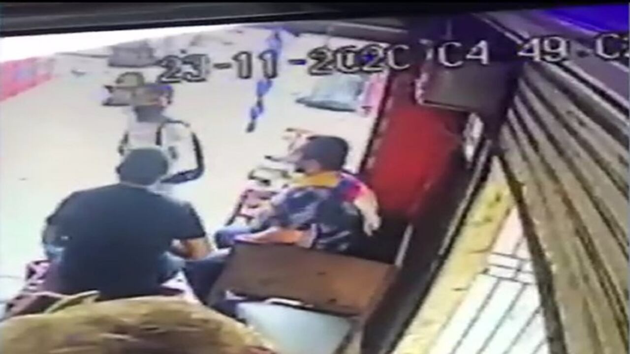 Video: Por una cadena, así fue el robó que acabó con la vida de dos comerciantes