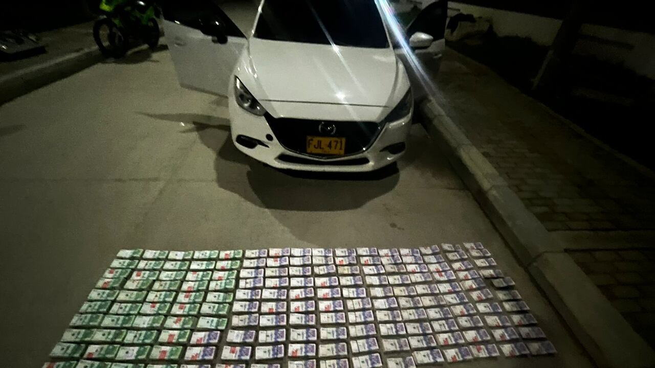La caleta de $1.000 millones de Los Pachenca; el dinero estaba escondido en un vehículo blindado en Santa Marta.