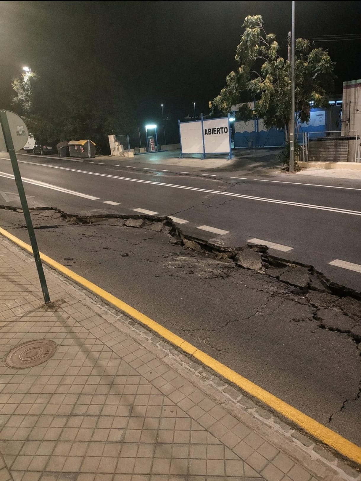 Un terremoto de 5,2 sorprendió a Granada pocas horas después del sismo en Indonesia.