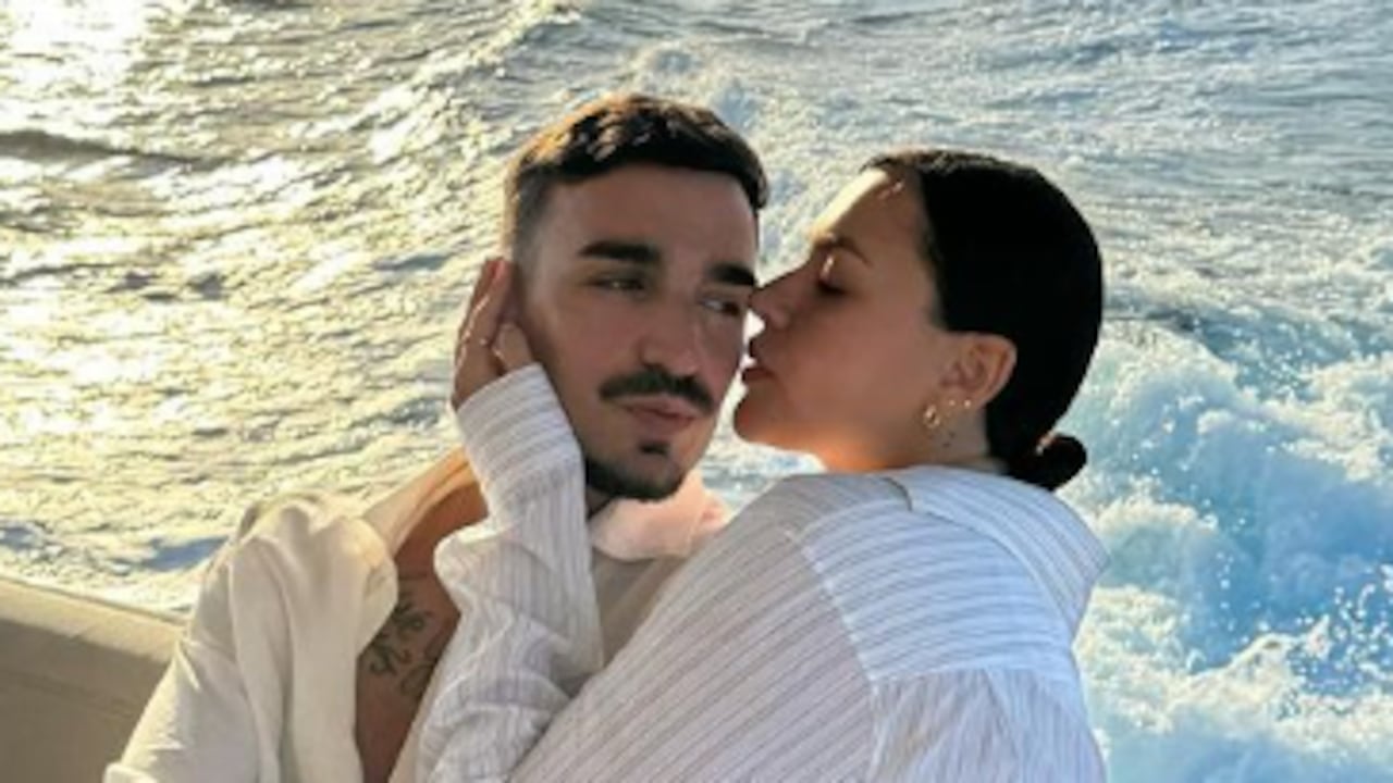 Rels B y su novia colombiana Nicole Betancur, con quien tiene una relación sentimental desde hace varios meses.