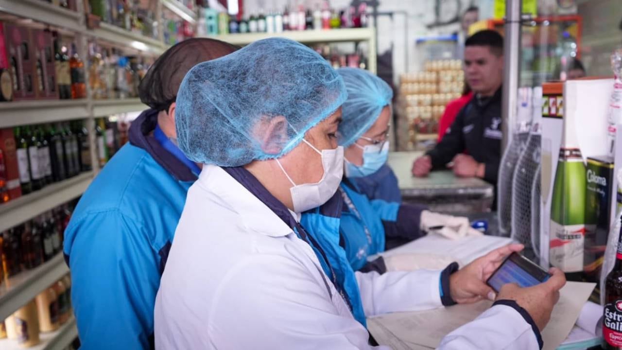 Secretaría de Salud entrega recomendaciones para identificar licores adulterados