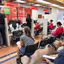 Comfenalco está desarrollando la jornada masiva de empleo para la temporada decembrina.