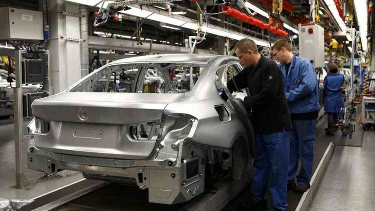 Venta de vehículos en Colombia - Industria Automotriz