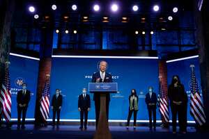 El presidente electo Joe Biden y la vicepresidenta electa Kamala Harris presentan a sus nominados y nombrados para los puestos clave de seguridad nacional y política exterior en el teatro The Queen, el martes 24 de noviembre de 2020, en Wilmington, Delaware. Foto: Carolyn Kaster / AP