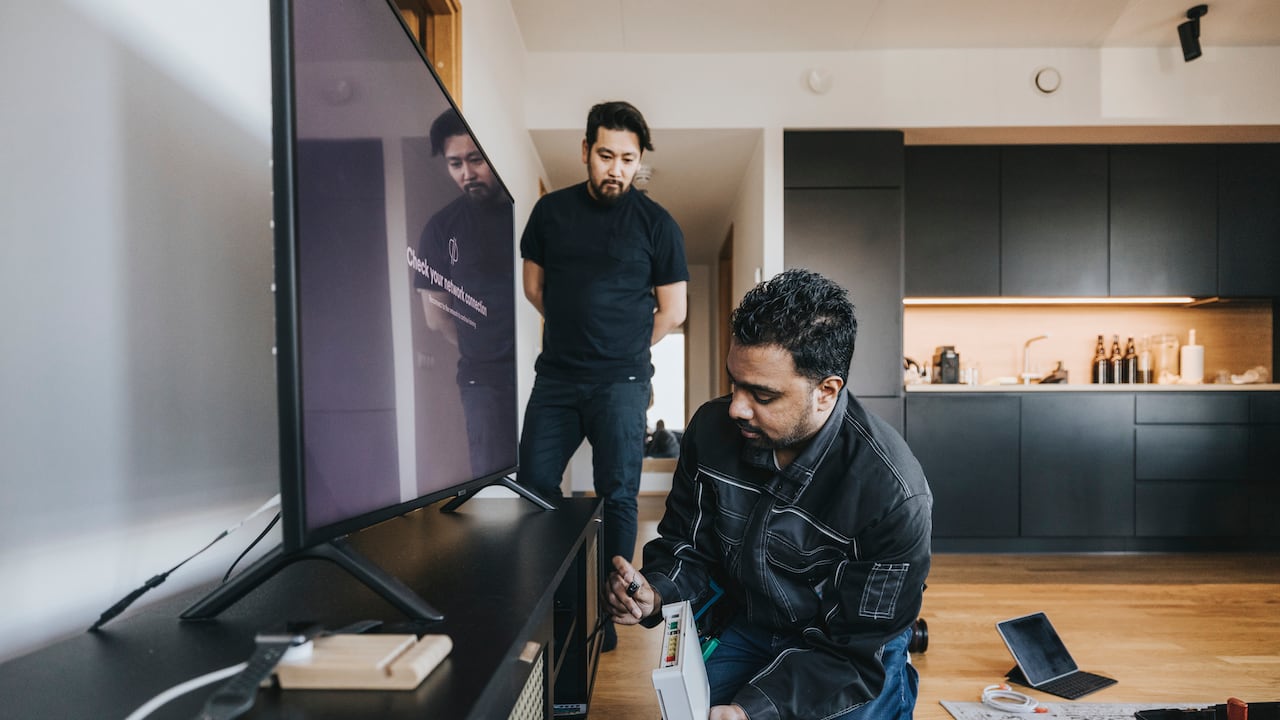 La frecuencia de un artefacto popular estaría alterando la señal en interiores.