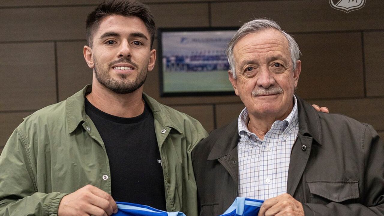 Édgar Elizalde (izq.) el nuevo refuerzo de Millonarios.
