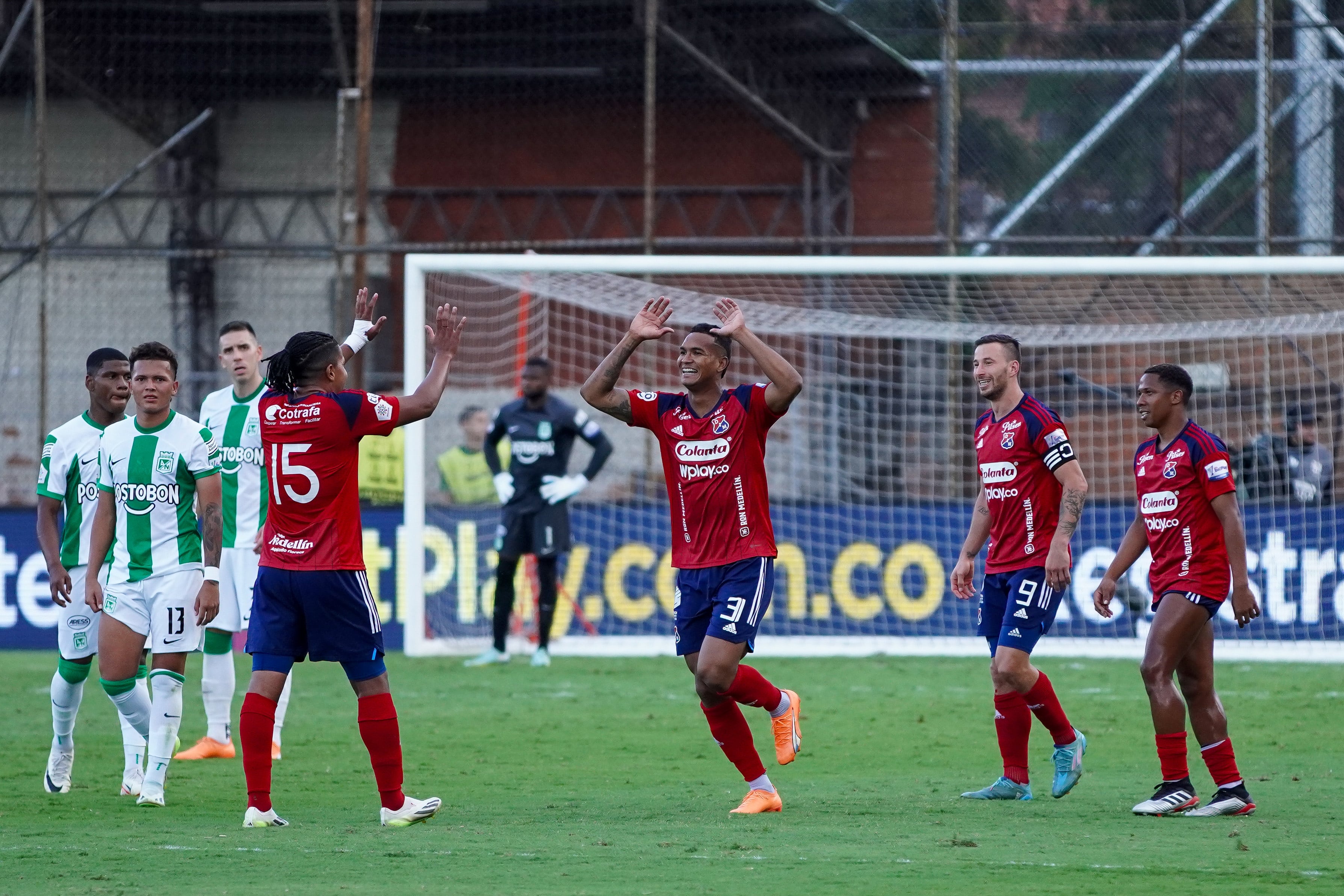 Imagen del partido entre Atlético Nacional e Independiente Medellín por la quinta fecha de los cuadrangulares semifinales del segundo semestre de la Liga colombiana 2023.