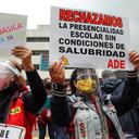 Planton en frente de la Secretaría de Educación Fecode y la ADE
Foto Guillermo Torres Reina / Semana