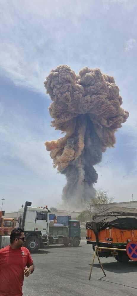 Un envío de armas del CGRI a Hezbolá explotó en Bandar Abbas en el puerto Shahid Rajaii.