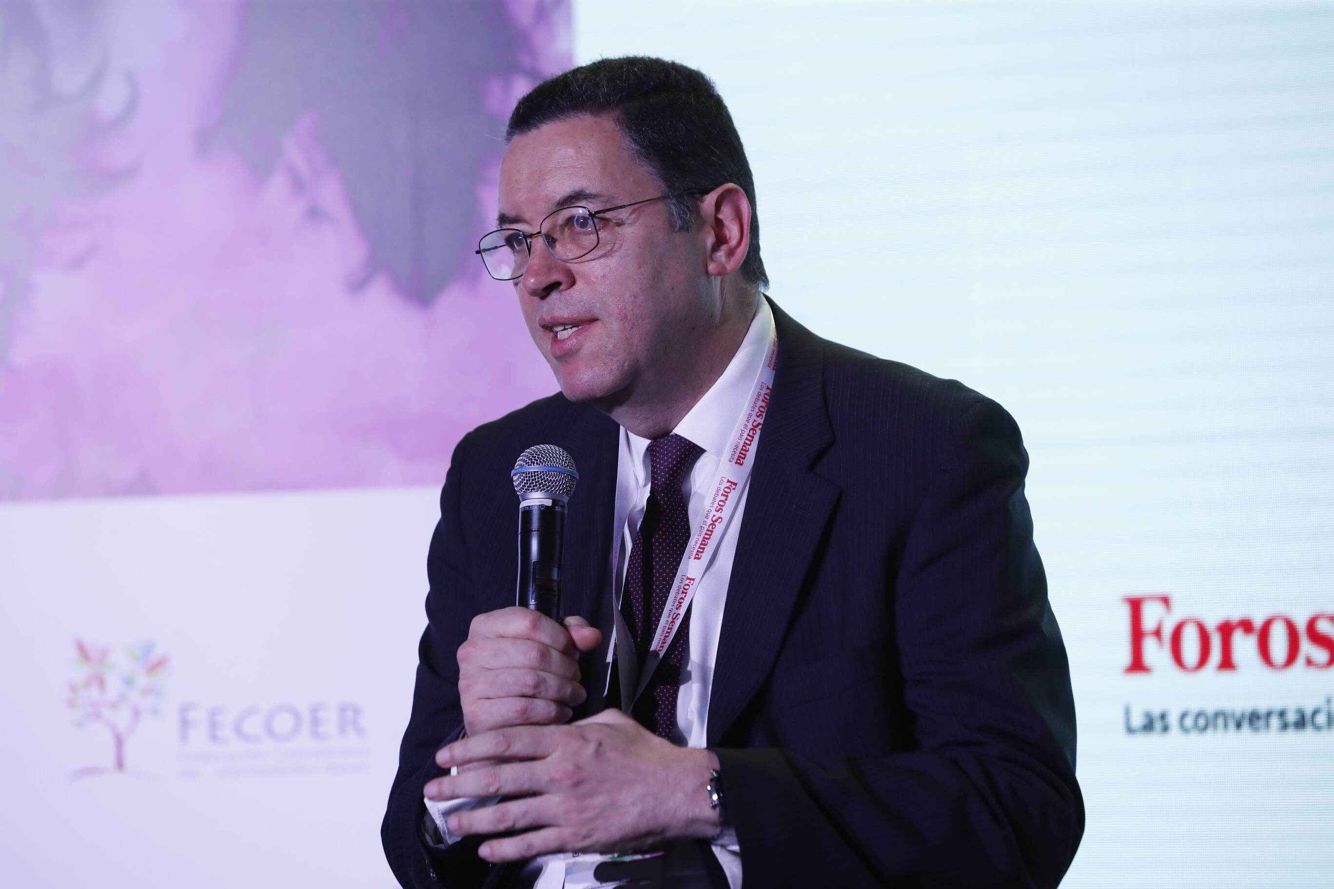 Ignacio Zarante, presidente de la Asociación Colombiana de Médicos Genetistas.