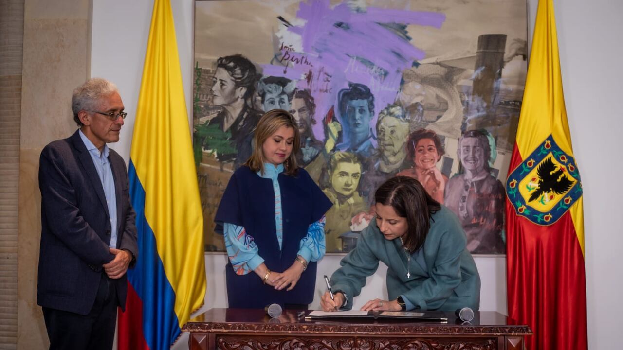 Ante la alcaldesa encargada, Edna Bonilla, tomaron posesión nuevos funcionarios de la Alcaldía de Bogotá