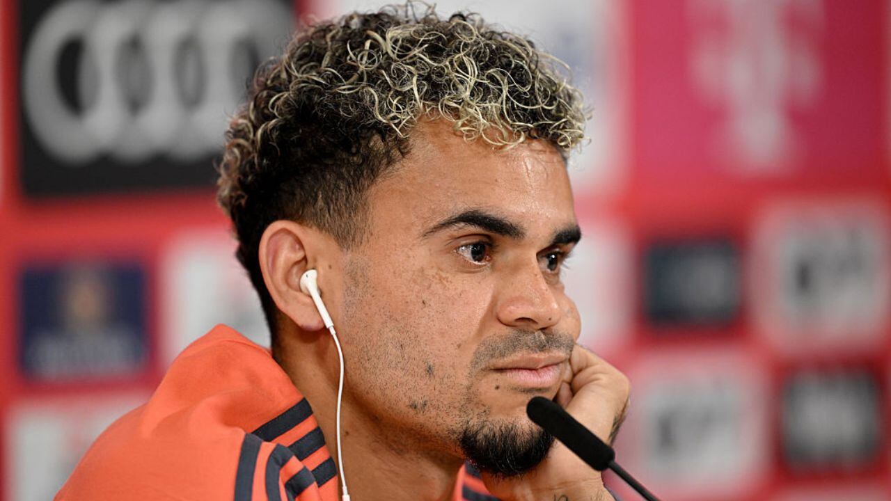 Lucho Díaz con los colores del Bayern.