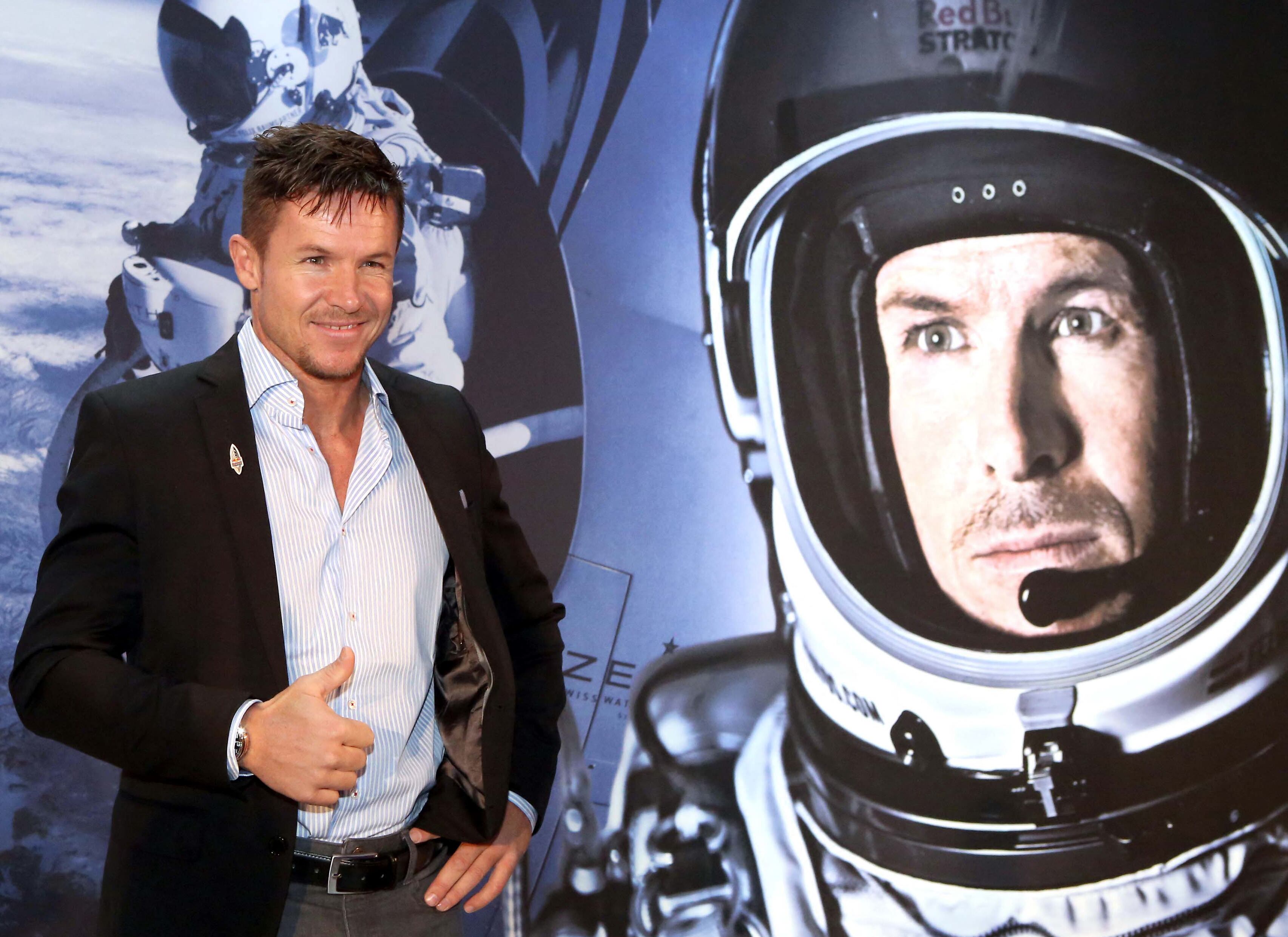 En octubre de 2012, Baumgartner saltó de un globo desde 38.000 metros sobre Nuevo México.