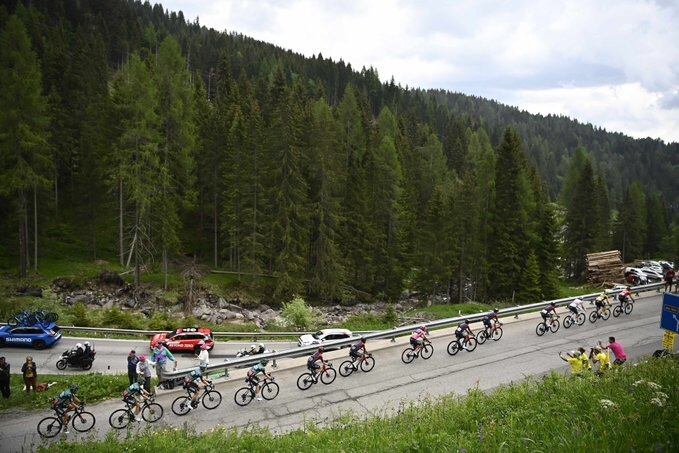 Este sábado se corre la etapa 20 entre Belluno y Marmolada/Passo Fedaia@giroditalia