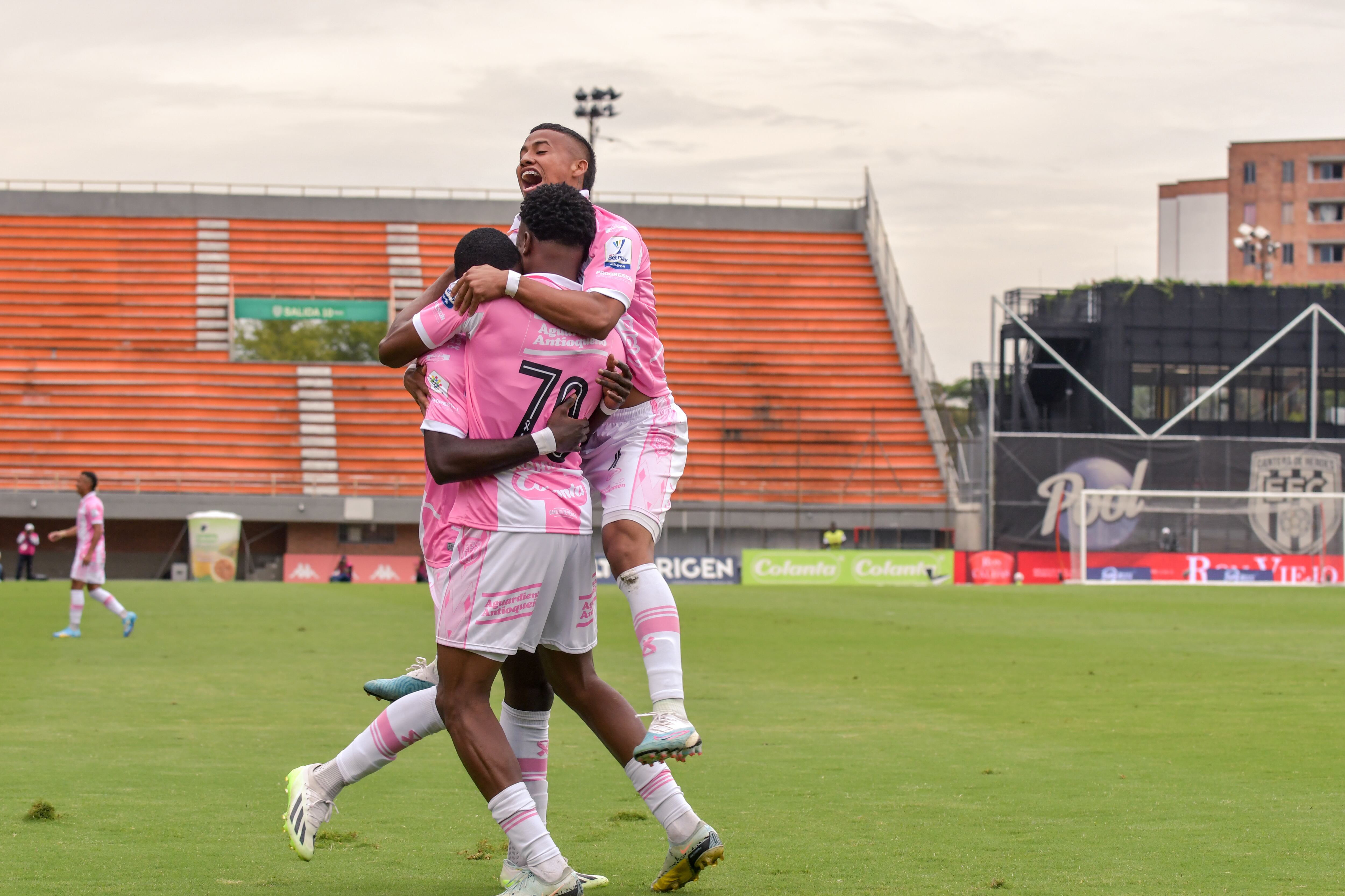 Octubre 20 de 2023. Envigado vs Deportivo Cali Liga Betplay 2023-II (Fotos: David Jaramillo)