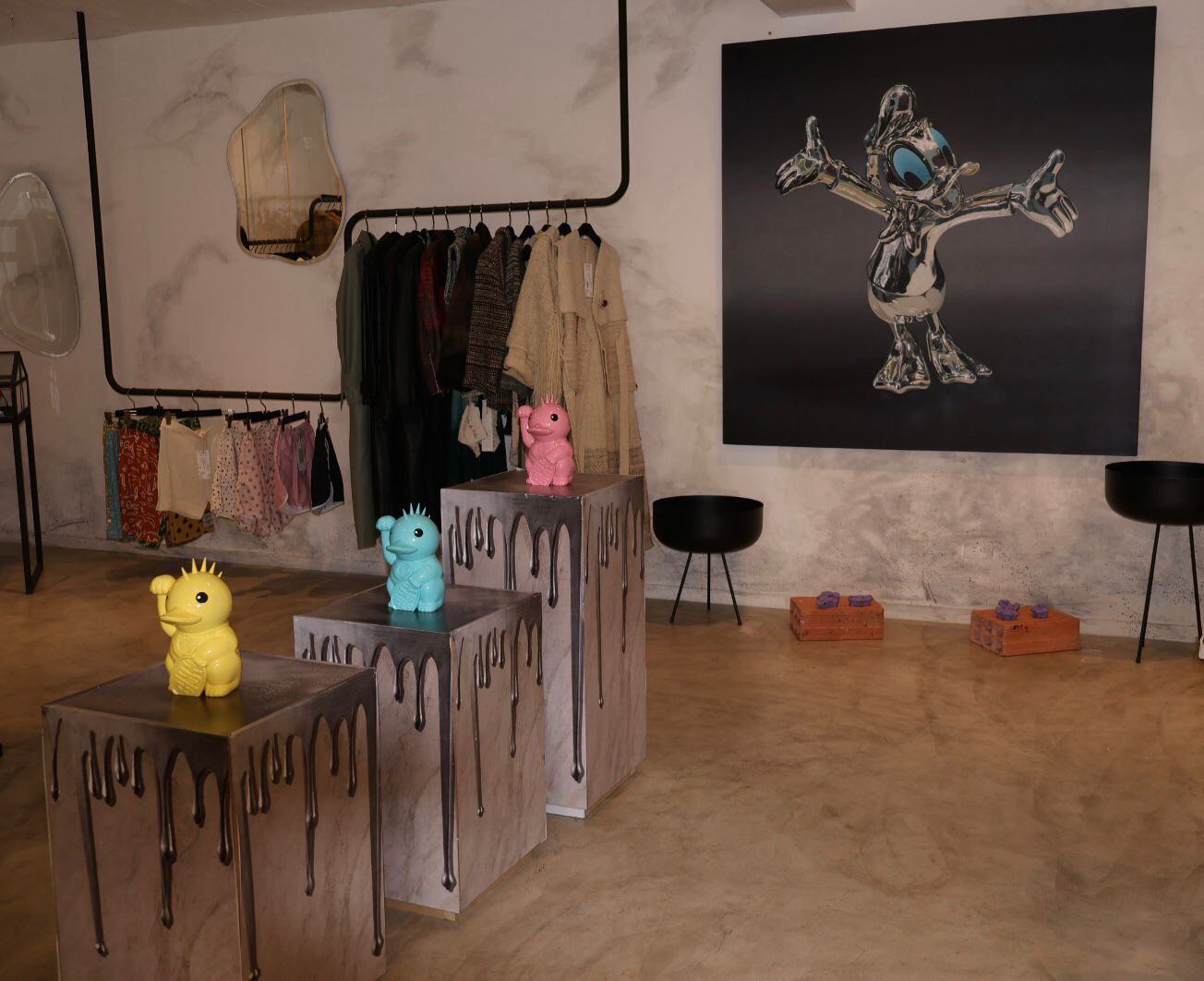 MAZ Manuela Álvarez, ALADO, AZULU y Adriana Santacruz serán las marcas encargadas de unir los universos de la moda y el arte.