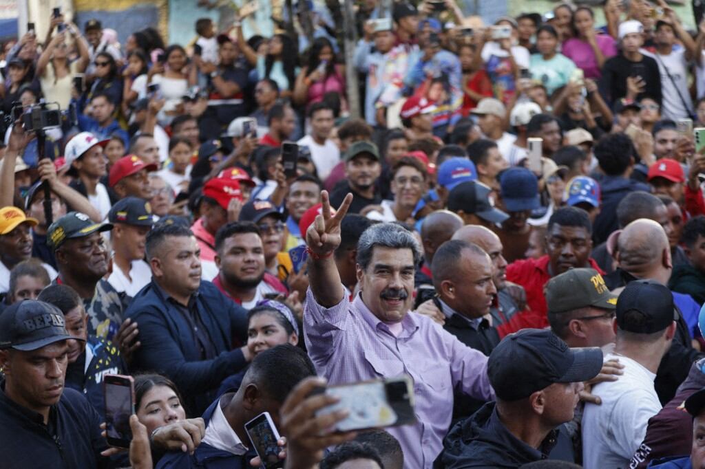 Nicolás Maduro aparece en público en Venezuela