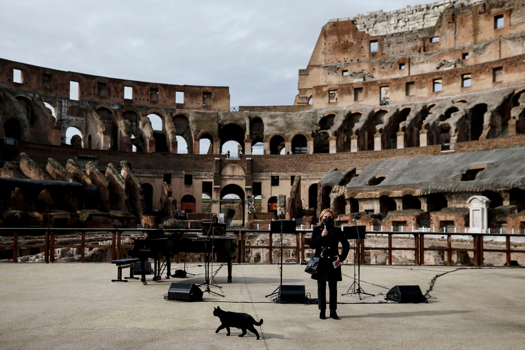 Apertura de sitios turísticos en Italia.